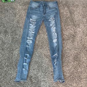 American eagle distressed  jeans